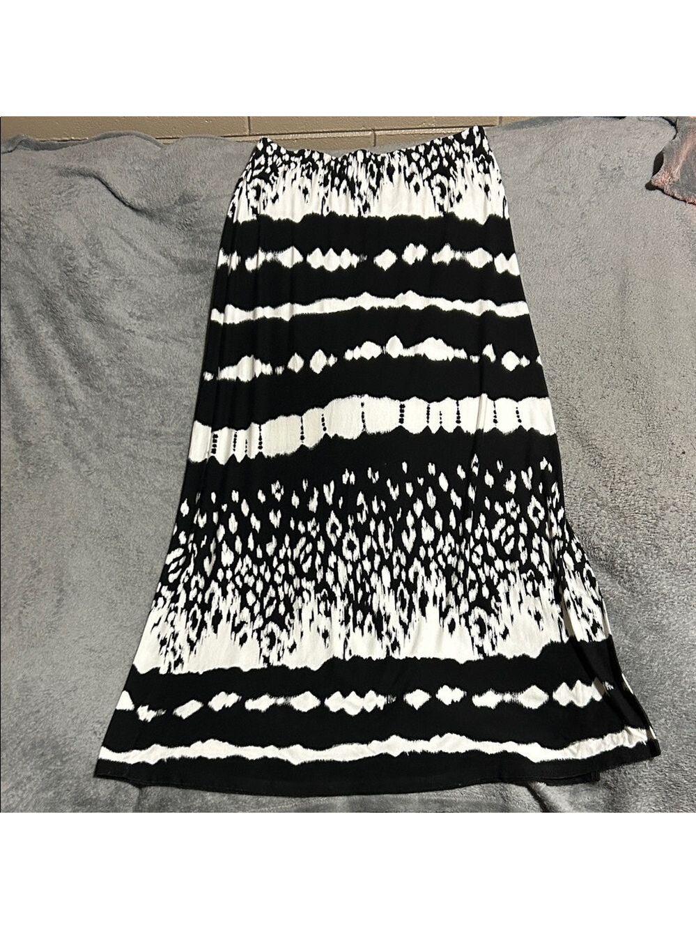 Chico's Black and White A-Line Skirt